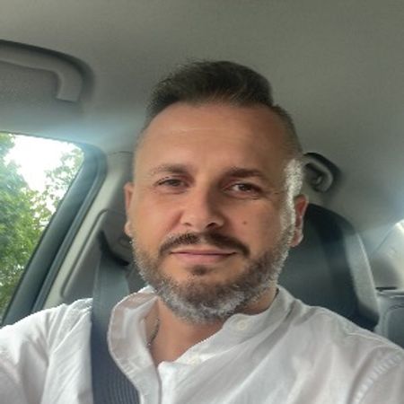 Bujamin Emrulai