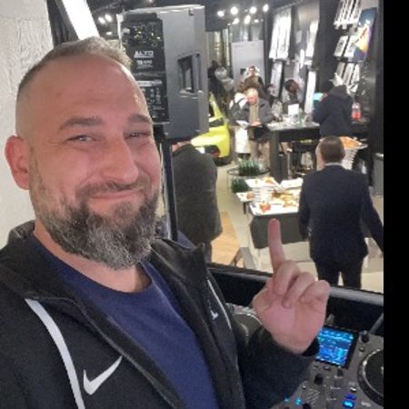 DJ Phil 