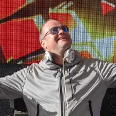 Dj Chrismen