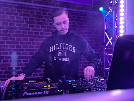 DJ S!One