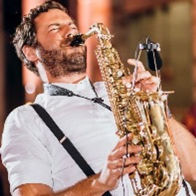 Saxophonist Adrian Planitz